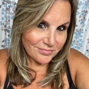 Meet your Posher, Paula